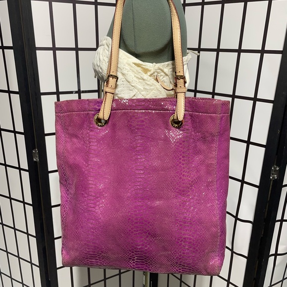 Michael Kors Fuchsia Snakeskin Tote - Picture 6 of 15